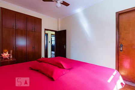 Apartamento à venda com 101m², 3 quartos e 2 vagas Apartamento à venda com 101m², 3 quartos e 2 vagasSuíte