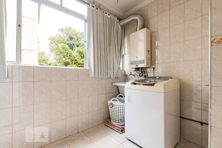Apartamento à venda com 101m², 3 quartos e 2 vagas Apartamento à venda com 101m², 3 quartos e 2 vagasÁrea de Serviço
