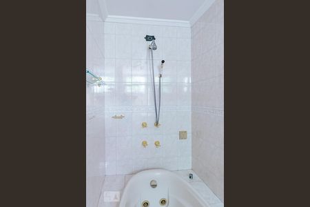 Apartamento à venda com 101m², 3 quartos e 2 vagas Apartamento à venda com 101m², 3 quartos e 2 vagasBanheiro