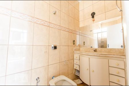 Apartamento à venda com 219m², 4 quartos e 2 vagas Apartamento à venda com 219m², 4 quartos e 2 vagasQuarto 3 (suíte)