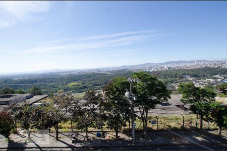 Apartamento à venda com 219m², 4 quartos e 2 vagas Apartamento à venda com 219m², 4 quartos e 2 vagasQuarto 2 (vista)