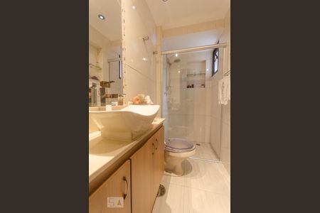 Apartamento à venda com 100m², 3 quartos e 1 vaga Apartamento à venda com 100m², 3 quartos e 1 vagaBanheiro Suíte