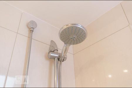 Apartamento à venda com 100m², 3 quartos e 1 vaga Apartamento à venda com 100m², 3 quartos e 1 vagaDetalhe Banheiro Suíte