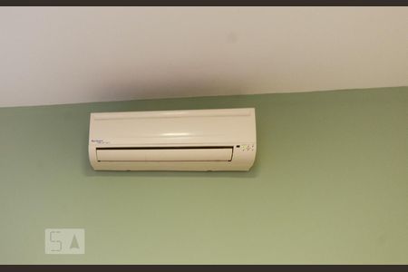 Apartamento à venda com 150m², 3 quartos e 2 vagas Apartamento à venda com 150m², 3 quartos e 2 vagasDetalhe ar condicionado do Quarto 1