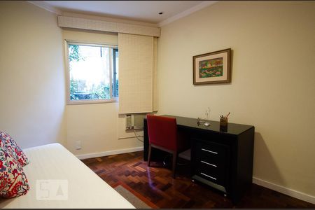 Apartamento à venda com 150m², 3 quartos e 2 vagas Apartamento à venda com 150m², 3 quartos e 2 vagasQuarto 2