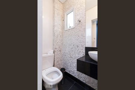 Apartamento à venda com 380m², 4 quartos e 1 vagaBanheiro de Serviço 