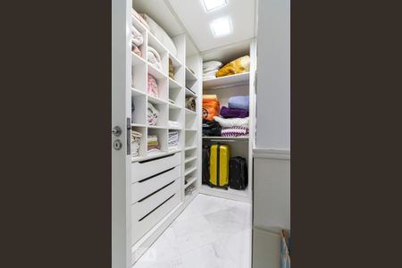 Apartamento à venda com 380m², 4 quartos e 1 vagaCloset Quarto Suíte 1 