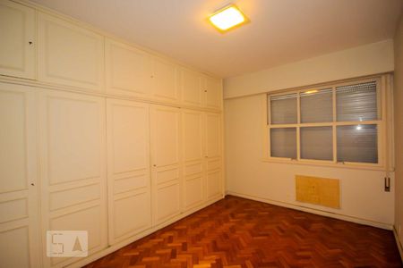 Apartamento à venda com 194m², 4 quartos e 2 vagasSuite