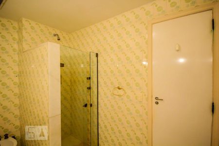 Apartamento à venda com 194m², 4 quartos e 2 vagasSuite