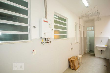 Apartamento à venda com 182m², 3 quartos e 1 vagaÁrea de Serviço