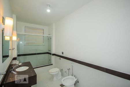 Apartamento à venda com 182m², 3 quartos e 1 vagaBanheiro 2