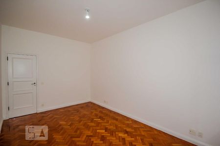 Apartamento à venda com 182m², 3 quartos e 1 vagaQuarto 2