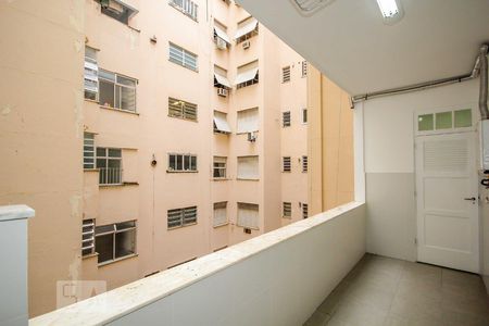 Apartamento à venda com 182m², 3 quartos e 1 vagaÁrea de Serviço
