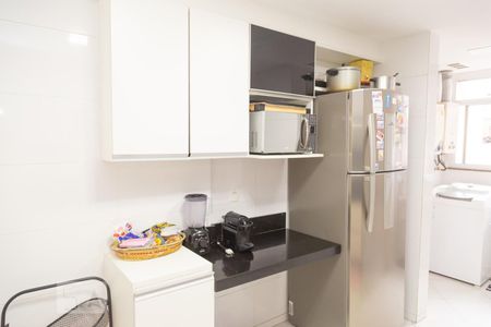 Apartamento à venda com 211m², 4 quartos e 2 vagasCozinha