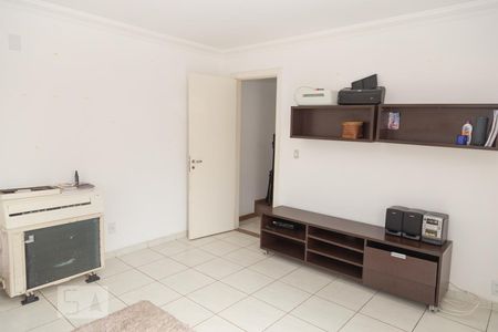Apartamento à venda com 211m², 4 quartos e 2 vagasSala - segundo andar