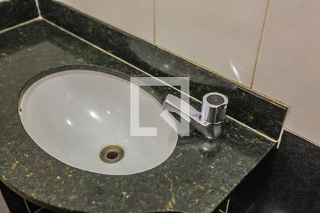 Apartamento à venda com 220m², 4 quartos e 3 vagas Apartamento à venda com 220m², 4 quartos e 3 vagasLavabo