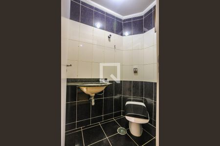 Apartamento à venda com 220m², 4 quartos e 3 vagas Apartamento à venda com 220m², 4 quartos e 3 vagasLavabo