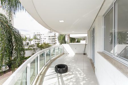 Varanda de apartamento para alugar com 3 quartos, 102m² em Recreio dos Bandeirantes, Rio de Janeiro