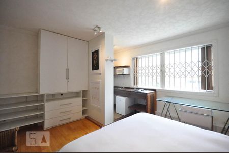 Kitnet suíte de kitnet/studio para alugar com 1 quarto, 32m² em Real Parque, São Paulo