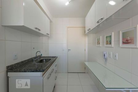 Apartamento para alugar com 65m², 2 quartos e 1 vagaCozinha