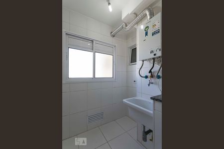 Apartamento para alugar com 65m², 2 quartos e 1 vagaÁrea de serviço