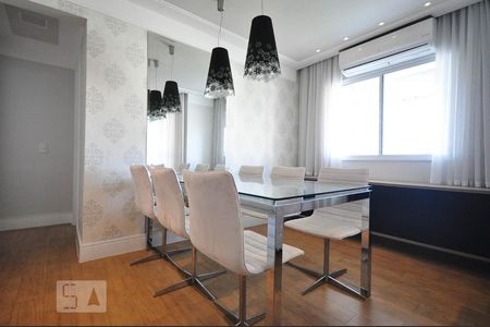 Sala de jantar de apartamento para alugar com 2 quartos, 98m² em Jardim Caboré, São Paulo