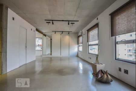 Apartamento à venda com 70m², 1 quarto e 1 vaga Apartamento à venda com 70m², 1 quarto e 1 vagaStudio