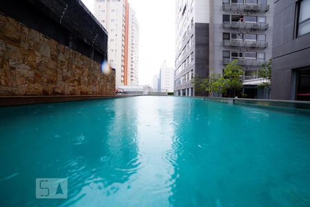 Apartamento à venda com 70m², 1 quarto e 1 vaga Apartamento à venda com 70m², 1 quarto e 1 vagaPiscina