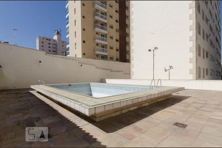 Apartamento para alugar com 180m², 3 quartos e 2 vagasPiscina