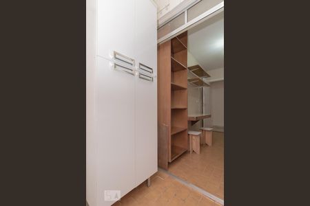 Apartamento à venda com 65m², 2 quartos e 1 vaga Apartamento à venda com 65m², 2 quartos e 1 vagaÁrea de serviço