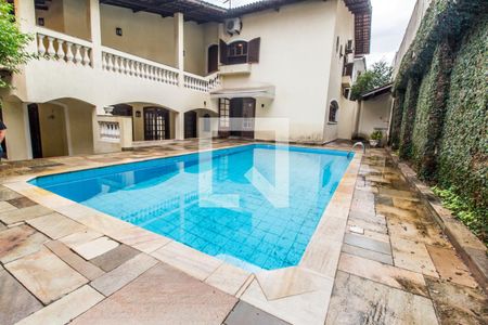 Casa de condomínio para alugar com 600m², 4 quartos e 5 vagas Casa de condomínio para alugar com 600m², 4 quartos e 5 vagasPiscina