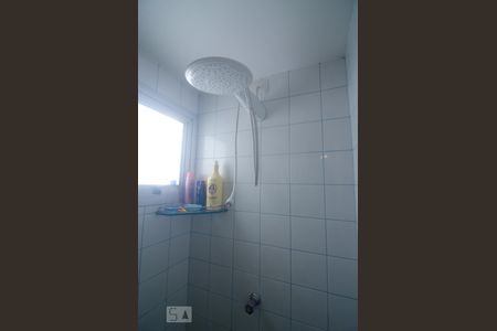 Banheiro de apartamento para alugar com 3 quartos, 70m² em Quarta Parada, São Paulo