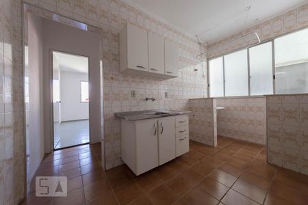 Cozinha de apartamento para alugar com 1 quarto, 61m² em Bosque, Campinas