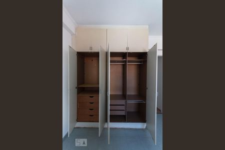 Armário de apartamento para alugar com 1 quarto, 61m² em Bosque, Campinas