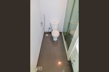 Casa de condomínio à venda com 300m², 5 quartos e 1 vagaSuíte 4