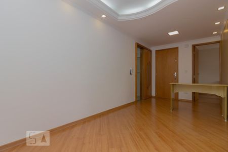 Sala de apartamento para alugar com 3 quartos, 65m² em Jardim Oriental, São Paulo