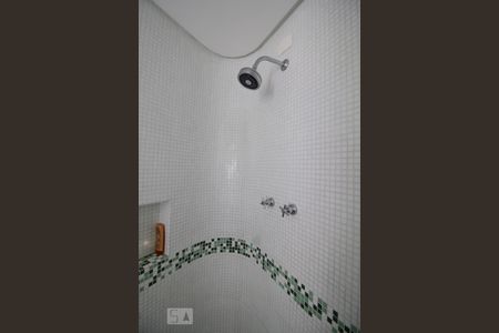 Apartamento para alugar com 210m², 3 quartos e 4 vagasChuveiro