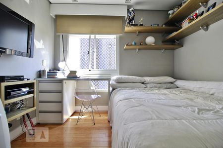 Apartamento para alugar com 210m², 3 quartos e 4 vagasSuíte 2
