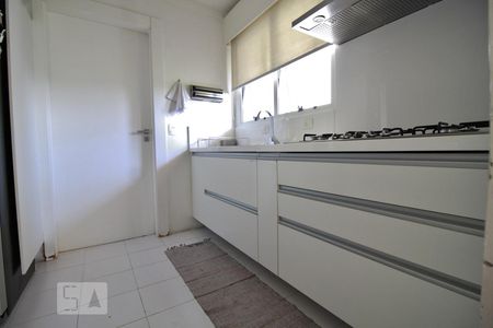 Apartamento para alugar com 210m², 3 quartos e 4 vagasCozinha