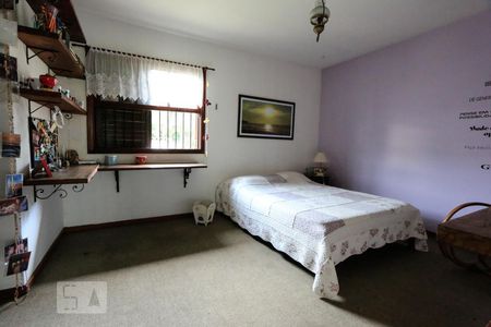 Casa de condomínio à venda com 313m², 3 quartos e 4 vagasSuite 2