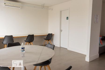 Studio para alugar com 34m², 1 quarto e 1 vaga Studio para alugar com 34m², 1 quarto e 1 vagaÁrea comum