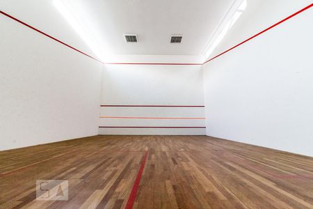 Apartamento à venda com 35m², 1 quarto e 1 vagaQuadra