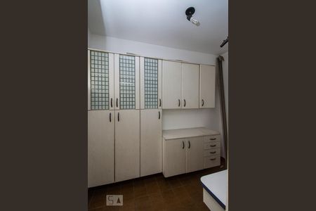 Apartamento para alugar com 129m², 3 quartos e 1 vagaQuarto de serviço