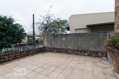 Casa à venda com 330m², 4 quartos e 2 vagasVaranda