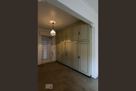 Casa à venda com 330m², 4 quartos e 2 vagas2o. Andar - Quarto 4 (Armários)