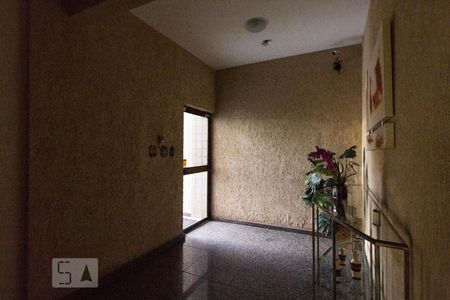 Apartamento à venda com 82m², 3 quartos e 1 vagaEntrada Prédio