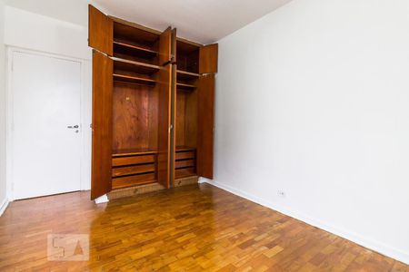 Apartamento para alugar com 90m², 3 quartos e 1 vagaQuarto 02