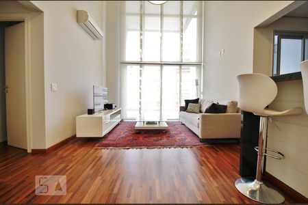 Sala de apartamento à venda com 2 quartos, 100m² em Parque do Morumbi, São Paulo