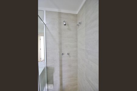 Chuveiro de apartamento à venda com 2 quartos, 100m² em Parque do Morumbi, São Paulo