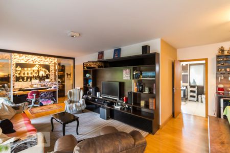 Sala de apartamento à venda com 4 quartos, 177m² em Vila Anglo Brasileira, São Paulo